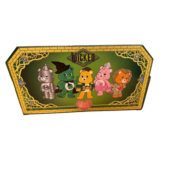 Care Bears x Wicked Complete 7-PiecePlush Set - NWT - Glinda, Elphaba & friends - Picture 6 of 9